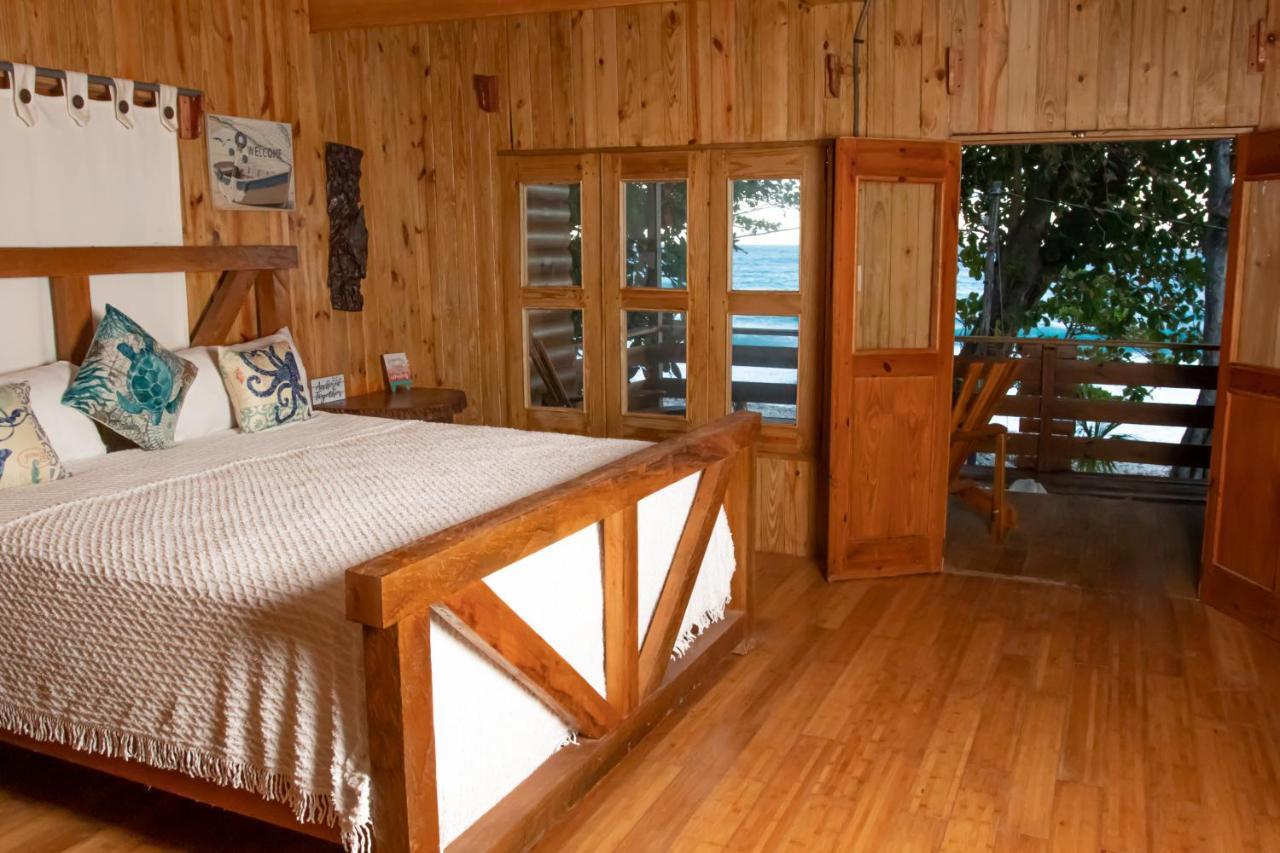 Hotel Sea Breeze Paraiso  Bagian luar foto