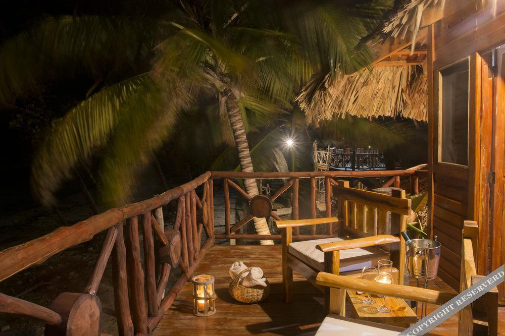 Hotel Sea Breeze Paraiso  Bagian luar foto