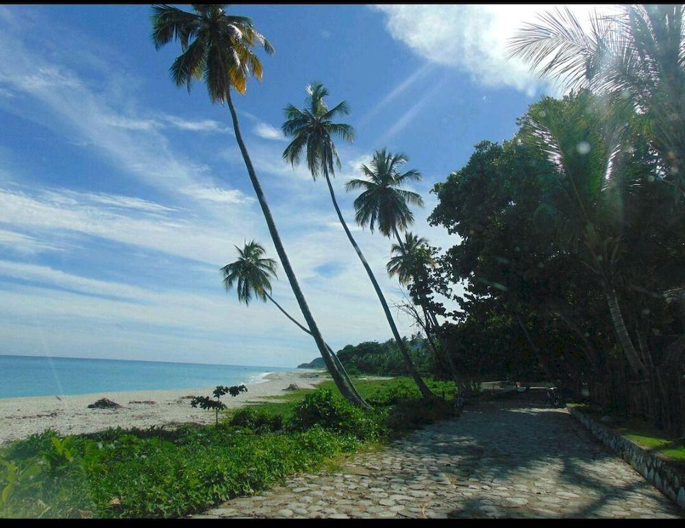 Hotel Sea Breeze Paraiso  Bagian luar foto